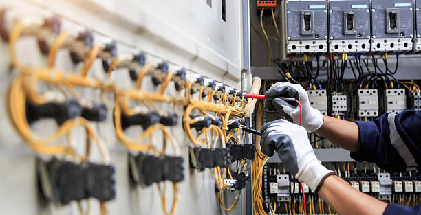 Professional Electrician technician working in Nixon, PA